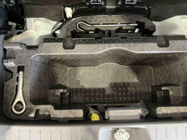 ムーヴキャンバスＧメイクアップＶＳ　ＳＡIII（車内　消臭・抗菌　処理済）　衝突被害軽減システム　両側パワースライドドア　ナビ　パノラマモニター　キーフリーシステム（新潟県）の中古車