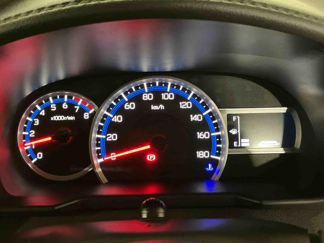 トールカスタムＧ（車内　消臭・抗菌　処理済）　衝突被害軽減システム　４ＷＤ　両側パワースライドドア　ナビ　パノラマモニター　アルミホイール　キーフリーシステム（新潟県）の中古車