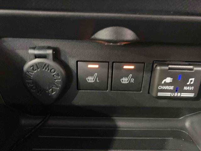 ロッキーＸ（車内　消臭・抗菌　処理済）　衝突被害軽減システム　４ＷＤ　ナビ　パノラマモニター　アルミホイール　キーフリーシステム（新潟県）の中古車