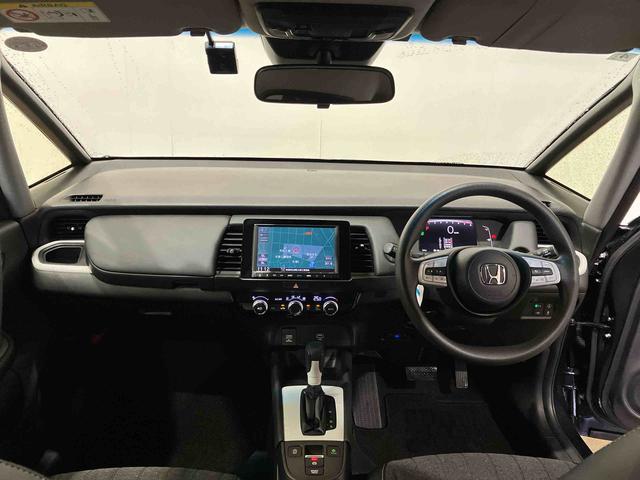 フィットホーム(車内 消臭・抗菌 処理済) 衝突被害軽減システム 4WD ナビ バックカメラ スマートキー(新潟県)の中古車