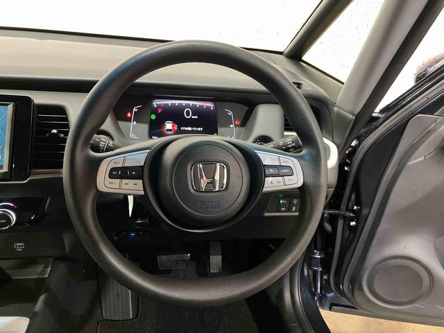 フィットホーム(車内 消臭・抗菌 処理済) 衝突被害軽減システム 4WD ナビ バックカメラ スマートキー(新潟県)の中古車