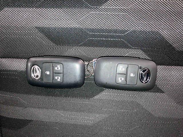 タントファンクロス（車内　消臭・抗菌　処理済）　衝突被害軽減システム　両側パワースライドドア　バックカメラ　アルミホイール　キーフリーシステム（新潟県）の中古車