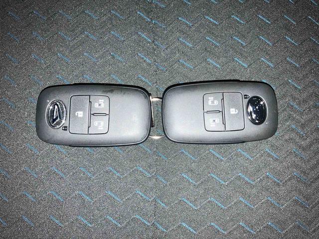 トールカスタムＧ（車内　消臭・抗菌　処理済）　衝突被害軽減システム　両側パワースライドドア　バックカメラ　アルミホイール　キーフリーシステム（新潟県）の中古車