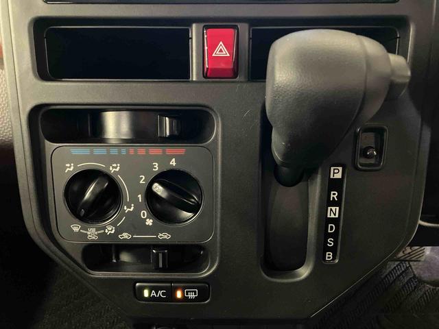 トールＸ　ＳＡIII（車内　消臭・抗菌　処理済）　衝突被害軽減システム　片側パワースライドドア　ナビ　バックカメラ　アルミホイール　キーフリーシステム（新潟県）の中古車