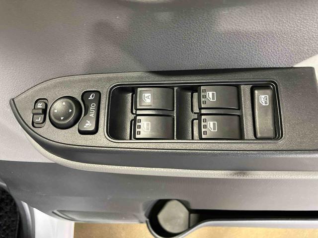 タントＸセレクション（車内　消臭・抗菌　処理済）　衝突被害軽減システム　片側パワースライドドア　ナビ　バックカメラ　アルミホイール　キーフリーシステム（新潟県）の中古車