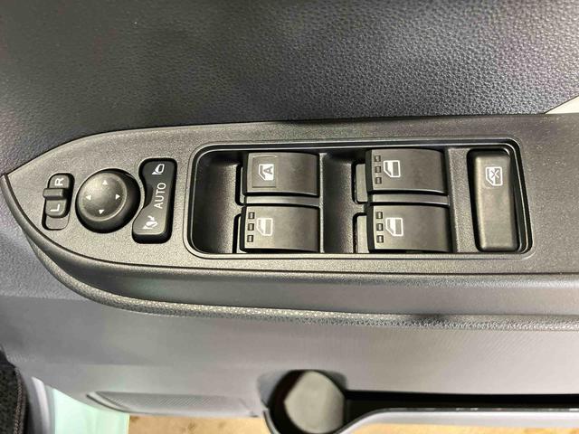 タントＸ（車内　消臭・抗菌　処理済）　衝突被害軽減システム　４ＷＤ　片側パワースライドドア　キーフリーシステム（新潟県）の中古車