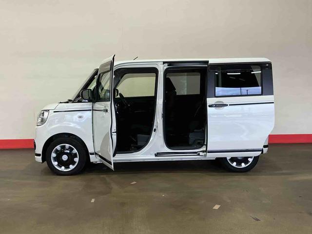 ムーヴキャンバスＧブラックアクセントＶＳ　ＳＡIII（車内　消臭・抗菌　処理済）　衝突被害軽減システム　４ＷＤ　両側パワースライドドア　ナビ　パノラマモニター　キーフリーシステム（新潟県）の中古車