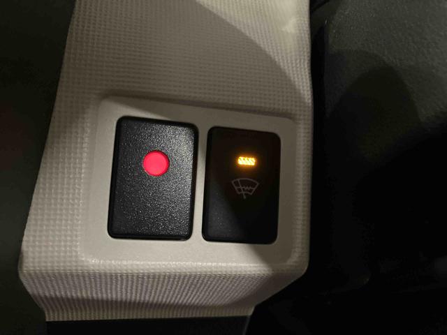 ムーヴキャンバスＧブラックアクセントＶＳ　ＳＡIII（車内　消臭・抗菌　処理済）　衝突被害軽減システム　４ＷＤ　両側パワースライドドア　ナビ　パノラマモニター　キーフリーシステム（新潟県）の中古車