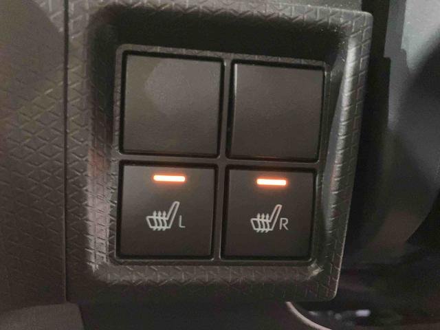 タントファンクロスターボ（車内　消臭・抗菌　処理済）　衝突被害軽減システム　４ＷＤ　両側パワースライドドア　バックカメラ　アルミホイール　キーフリーシステム（新潟県）の中古車