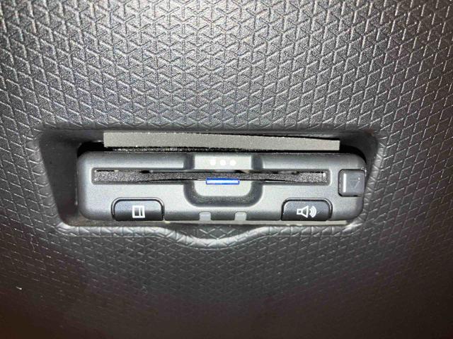 タントカスタムXスタイルセレクション(車内 消臭・抗菌 処理済) 衝突被害軽減システム 4WD 両側パワースライドドア ナビ パノラマモニター アルミホイール キーフリーシステム(新潟県)の中古車