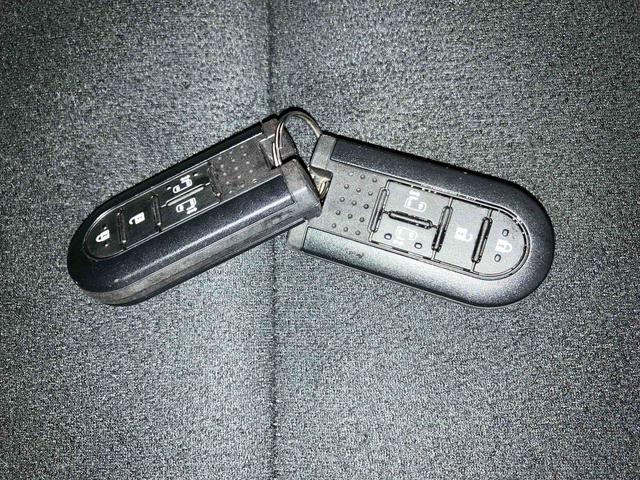 ムーヴキャンバスＧブラックインテリアリミテッド　ＳＡIII（車内　消臭・抗菌　処理済）　衝突被害軽減システム　４ＷＤ　両側パワースライドドア　ナビ　パノラマモニター　キーフリーシステム（新潟県）の中古車