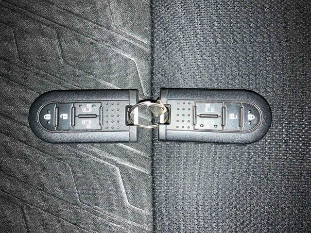 トールカスタムG リミテッドII SAIII(車内 消臭・抗菌 処理済) 衝突被害軽減システム 両側パワースライドドア クルーズコントロール ナビ パノラマモニター アルミホイール キーフリーシステム(新潟県)の中古車