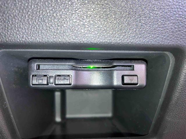 ムーヴキャンバスGブラックアクセントリミテッド SAIII(車内 消臭・抗菌 処理済) 衝突被害軽減システム 4WD 両側パワースライドドア ナビ パノラマモニター キーフリーシステム(新潟県)の中古車