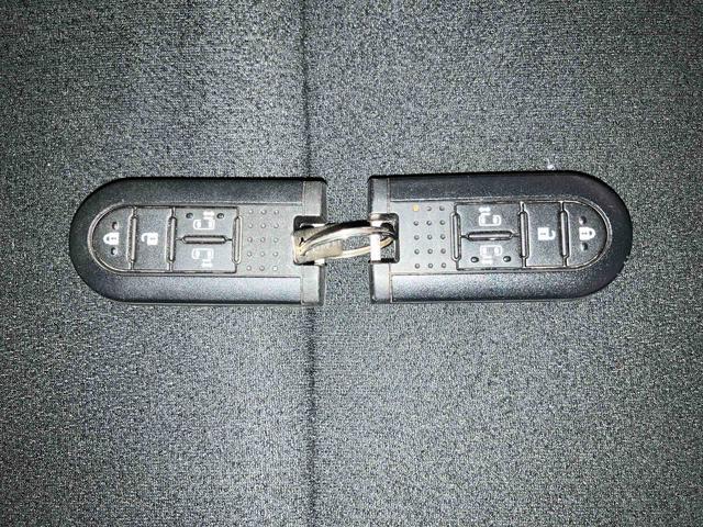 ムーヴキャンバスGブラックアクセントリミテッド SAIII(車内 消臭・抗菌 処理済) 衝突被害軽減システム 4WD 両側パワースライドドア ナビ パノラマモニター キーフリーシステム(新潟県)の中古車