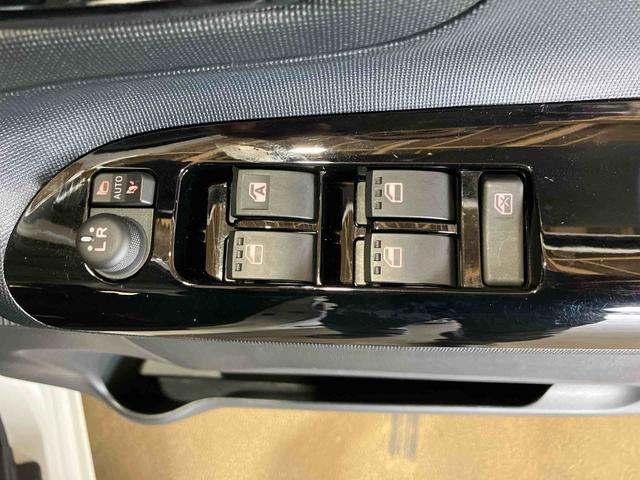 ムーヴキャンバスGブラックアクセントリミテッド SAIII(車内 消臭・抗菌 処理済) 衝突被害軽減システム 4WD 両側パワースライドドア ナビ パノラマモニター キーフリーシステム(新潟県)の中古車