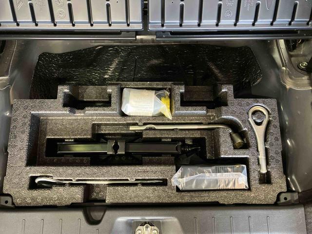 タントカスタムＸスタイルセレクション（車内　消臭・抗菌　処理済）　衝突被害軽減システム　４ＷＤ　両側パワースライドドア　ナビ　バックカメラ　アルミホイール　キーフリーシステム（新潟県）の中古車