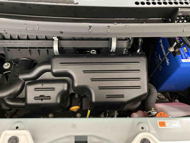 ムーヴキャンバスＧホワイトアクセントＶＳ　ＳＡIII（車内　消臭・抗菌　処理済）　衝突被害軽減システム　４ＷＤ　両側パワースライドドア　ナビ　パノラマモニター　キーフリーシステム（新潟県）の中古車