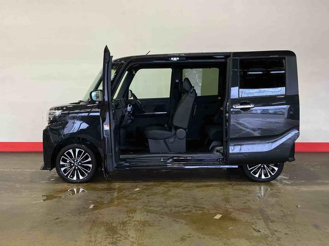 タントカスタムＲＳ（車内　消臭・抗菌　処理済）　衝突被害軽減システム　４ＷＤ　両側パワースライドドア　アルミホイール　キーフリーシステム（新潟県）の中古車