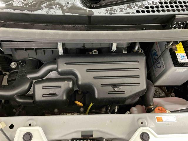 ムーヴキャンバスＸリミテッドメイクアップ　ＳＡII（車内　消臭・抗菌　処理済）　衝突被害軽減システム　４ＷＤ　両側パワースライドドア　ナビ　バックカメラ　キーフリーシステム（新潟県）の中古車