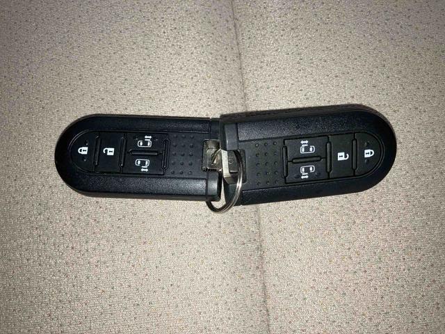 ムーヴキャンバスＸリミテッドメイクアップ　ＳＡII（車内　消臭・抗菌　処理済）　衝突被害軽減システム　４ＷＤ　両側パワースライドドア　ナビ　バックカメラ　キーフリーシステム（新潟県）の中古車