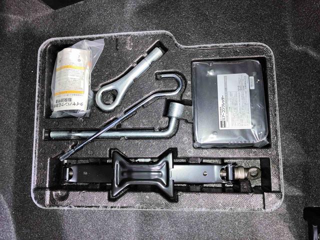 トールＧ（車内　消臭・抗菌　処理済）　衝突被害軽減システム　両側パワースライドドア　ナビ　パノラマモニター　キーフリーシステム（新潟県）の中古車