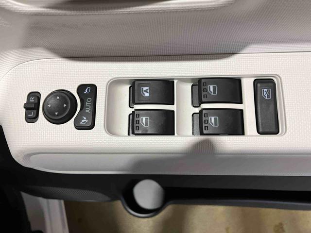 ムーヴキャンバスストライプスＧ（車内　消臭・抗菌　処理済）　衝突被害軽減システム　４ＷＤ　両側パワースライドドア　バックカメラ　キーフリーシステム（新潟県）の中古車