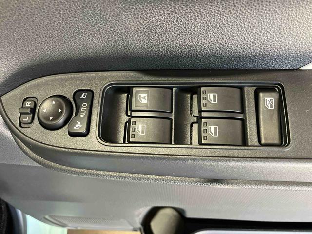 タントＸ（車内　消臭・抗菌　処理済）　衝突被害軽減システム　片側パワースライドド　バックカメラ　キーフリーシステム（新潟県）の中古車