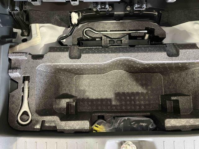 ムーヴキャンバスＧメイクアップＶＳ　ＳＡIII（車内　消臭・抗菌　処理済）　衝突被害軽減システム　両側パワースライドドア　ナビ　パノラマモニター　キーフリーシステム（新潟県）の中古車