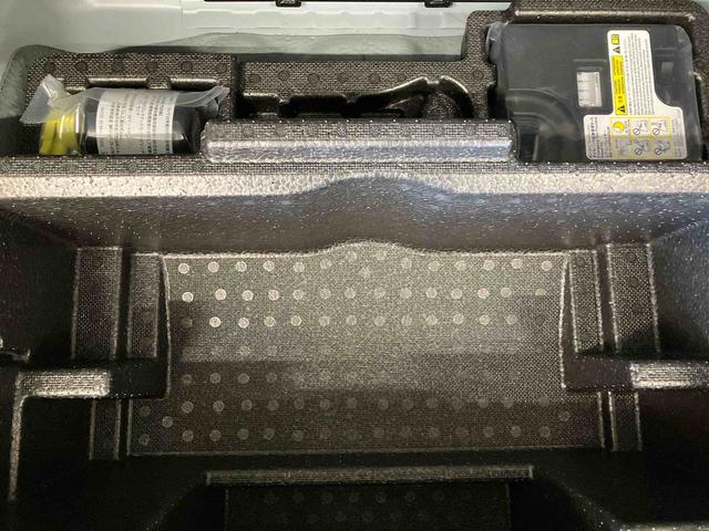 ムーヴキャンバスストライプスＧ（車内　消臭・抗菌　処理済）　衝突被害軽減システム　４ＷＤ　両側パワースライドドア　ナビ　バックカメラ　キーフリーシステム（新潟県）の中古車