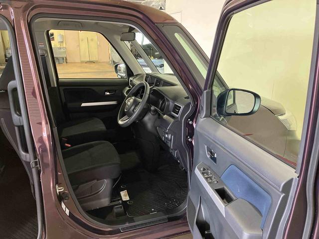 トールカスタムＧ（車内　消臭・抗菌　処理済）　衝突被害軽減システム　４ＷＤ　両側パワースライドドア　バックカメラ　アルミホイール　キーフリーシステム（新潟県）の中古車