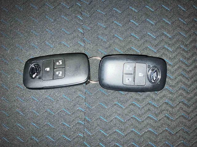 トールカスタムＧ（車内　消臭・抗菌　処理済）　衝突被害軽減システム　４ＷＤ　両側パワースライドドア　バックカメラ　アルミホイール　キーフリーシステム（新潟県）の中古車