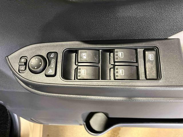 タントＸ（車内　消臭・抗菌　処理済）　衝突被害軽減システム　片側パワースライドドア　バックカメラ　キーフリーシステム（新潟県）の中古車