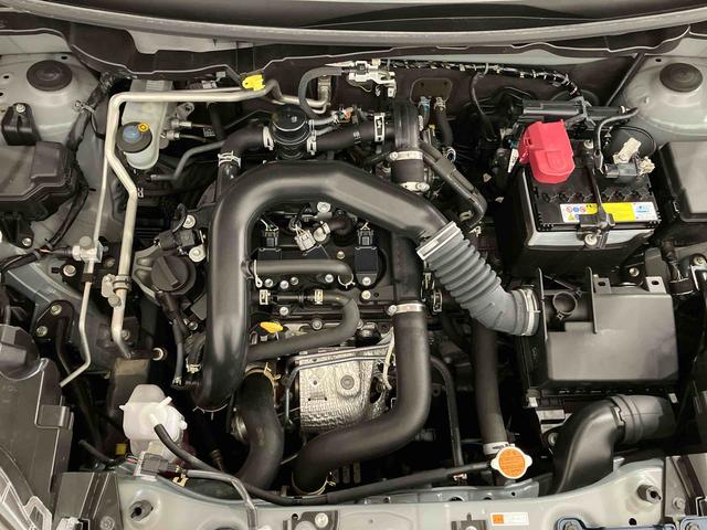 ロッキーＸ（車内　消臭・抗菌　処理済）　衝突被害軽減システム　ナビ　パノラマモニター　アルミホイール　キーフリーシステム（新潟県）の中古車