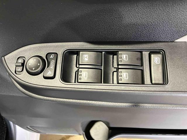 タントＸターボ（車内　消臭・抗菌　処理済）　衝突被害軽減システム　４ＷＤ　両側パワースライドドア　バックカメラ　キーフリーシステム（新潟県）の中古車