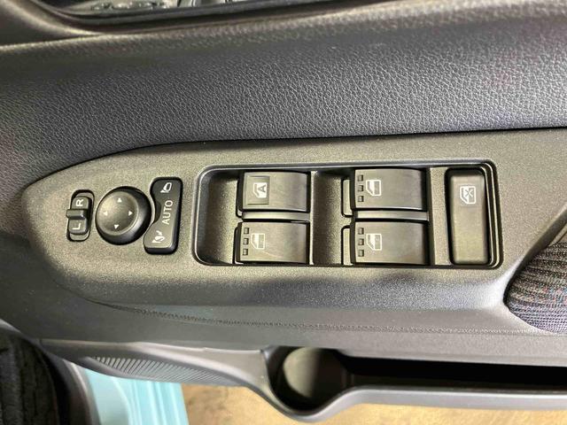 ムーヴＧ（車内　消臭・抗菌　処理済）　衝突被害軽減システム　４ＷＤ　片側パワースライドドア　ナビ　バックカメラ　アルミホイール　キーフリーシステム（新潟県）の中古車