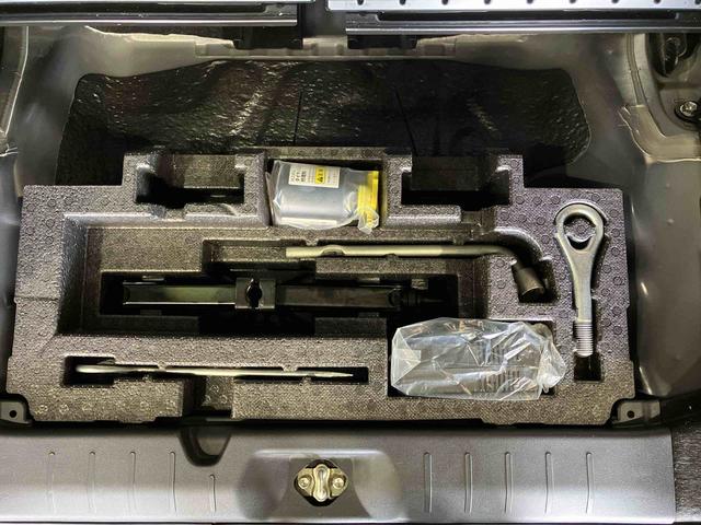 タントカスタムＸ（車内　消臭・抗菌　処理済）　衝突被害軽減システム　４ＷＤ　両側パワースライドドア　ナビ　バックカメラ　アルミホイール　キーフリーシステム（新潟県）の中古車