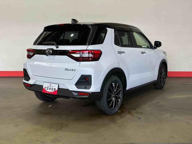 ロッキープレミアムＧ（車内　消臭・抗菌　処理済）　衝突被害軽減システム　４ＷＤ　アダプティブクルーズコントロール　ナビ　パノラマモニター　アルミホイール　キーフリーシステム（新潟県）の中古車