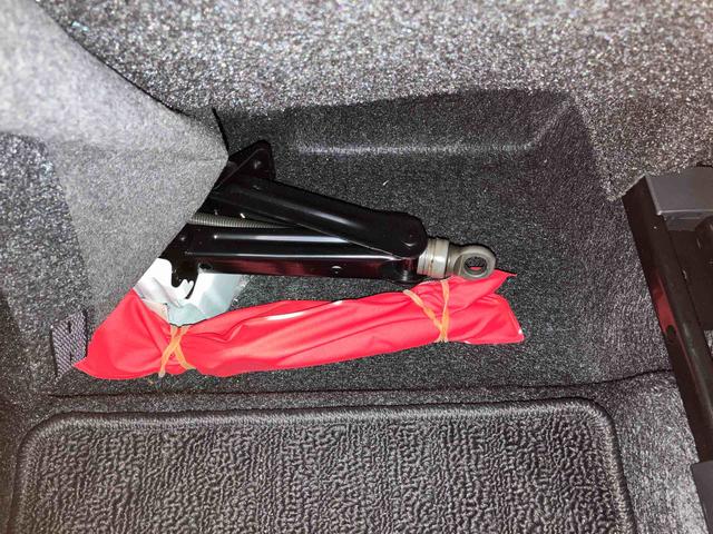 ロッキープレミアムＧ（車内　消臭・抗菌　処理済）　衝突被害軽減システム　４ＷＤ　アダプティブクルーズコントロール　ナビ　パノラマモニター　アルミホイール　キーフリーシステム（新潟県）の中古車