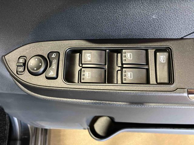 タントカスタムＸ（車内　消臭・抗菌　処理済）　衝突被害軽減システム　両側パワースライドドア　バックカメラ　アルミホイール　キーフリーシステム（新潟県）の中古車