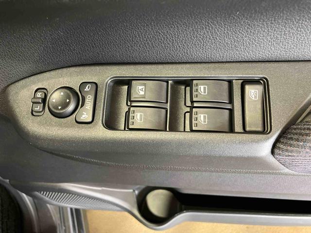 ムーヴG(車内 消臭・抗菌 処理済) 衝突被害軽減システム 4WD 片側パワースライドドア バックカメラ アルミホイール キーフリーシステム(新潟県)の中古車