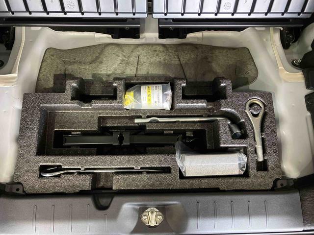 タントＸ（車内　消臭・抗菌　処理済）　衝突被害軽減システム　４ＷＤ　片側パワースライドドア　ナビ　パノラマモニター　キーフリーシステム（新潟県）の中古車