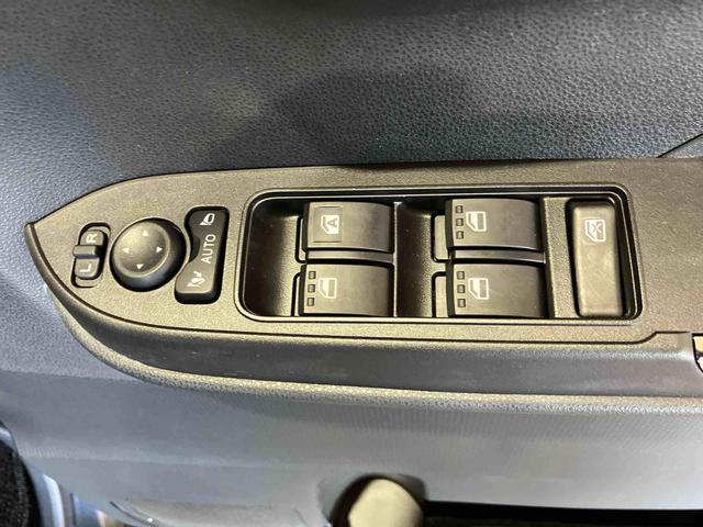 タントカスタムＲＳ（車内　消臭・抗菌　処理済）　衝突被害軽減システム　４ＷＤ　両側パワースライドドア　バックカメラ　アルミホイール　キーフリーシステム（新潟県）の中古車