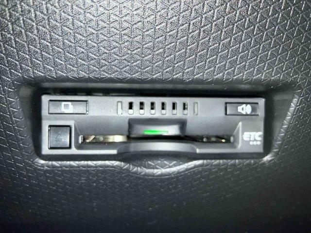 タントＸ（車内　消臭・抗菌　処理済）　衝突被害軽減システム　４ＷＤ　片側パワースライドドア　ナビ　バックカメラ　キーフリーシステム（新潟県）の中古車