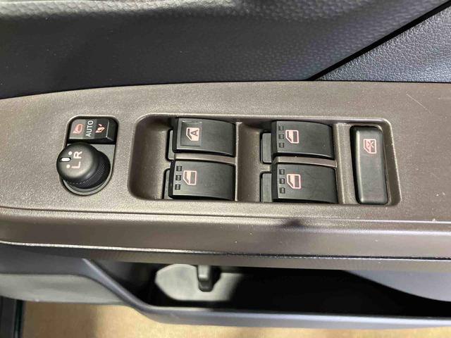 トールＧ（車内　消臭・抗菌　処理済）　衝突被害軽減システム　両側パワースライドドア　ナビ　バックカメラ　キーフリーシステム（新潟県）の中古車