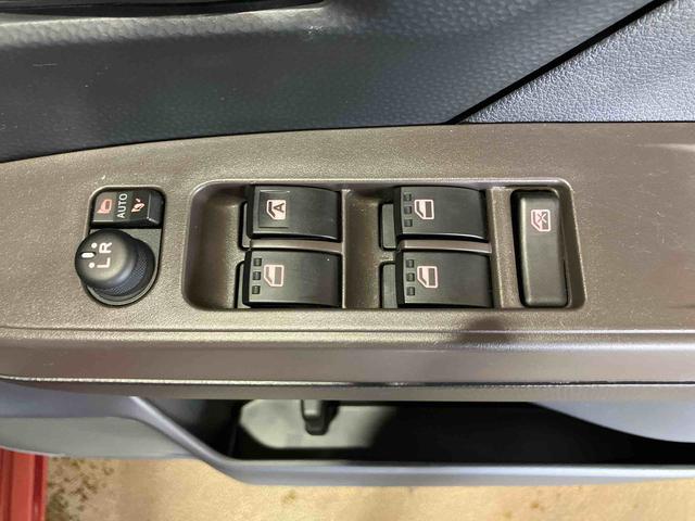 トールＧ（車内　消臭・抗菌　処理済）　衝突被害軽減システム　両側パワースライドドア　ナビ　パノラマモニター　キーフリーシステム（新潟県）の中古車