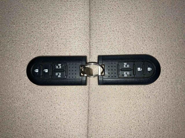 ムーヴキャンバスＧメイクアップＶＳ　ＳＡIII（車内　消臭・抗菌　処理済）　衝突被害軽減システム　両側パワースライドドア　ナビ　パノラマモニター　キーフリーシステム（新潟県）の中古車