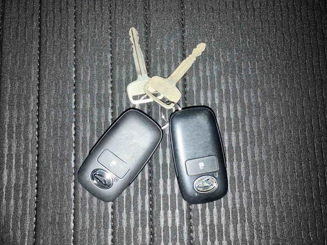 ハイゼットトラックEXT(車内 消臭・抗菌 処理済) 衝突被害軽減システム 4WD ディスプレイオーディオ キーフリーシステム(新潟県)の中古車