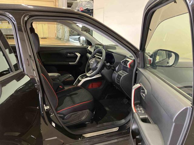 ロッキーＧ（車内　消臭・抗菌　処理済）　衝突被害軽減システム　ナビ　パノラマモニター　アルミホイール　アダクティブクルーズコントロール　キーフリーシステム（新潟県）の中古車