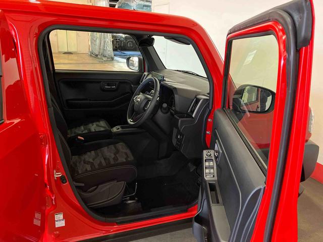 タフトＧターボ　ダーククロムベンチャー（車内　消臭・抗菌　処理済）　衝突被害軽減システム　４ＷＤ　バックカメラ　アルミホイール　キーフリーシステム（新潟県）の中古車