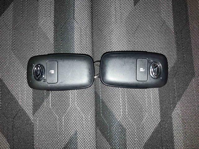 タフトＧターボ　ダーククロムベンチャー（車内　消臭・抗菌　処理済）　衝突被害軽減システム　４ＷＤ　バックカメラ　アルミホイール　キーフリーシステム（新潟県）の中古車